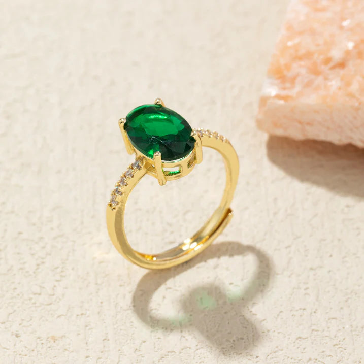 Měsíční kámen – Oválný brus přírodního měsíčního kamene