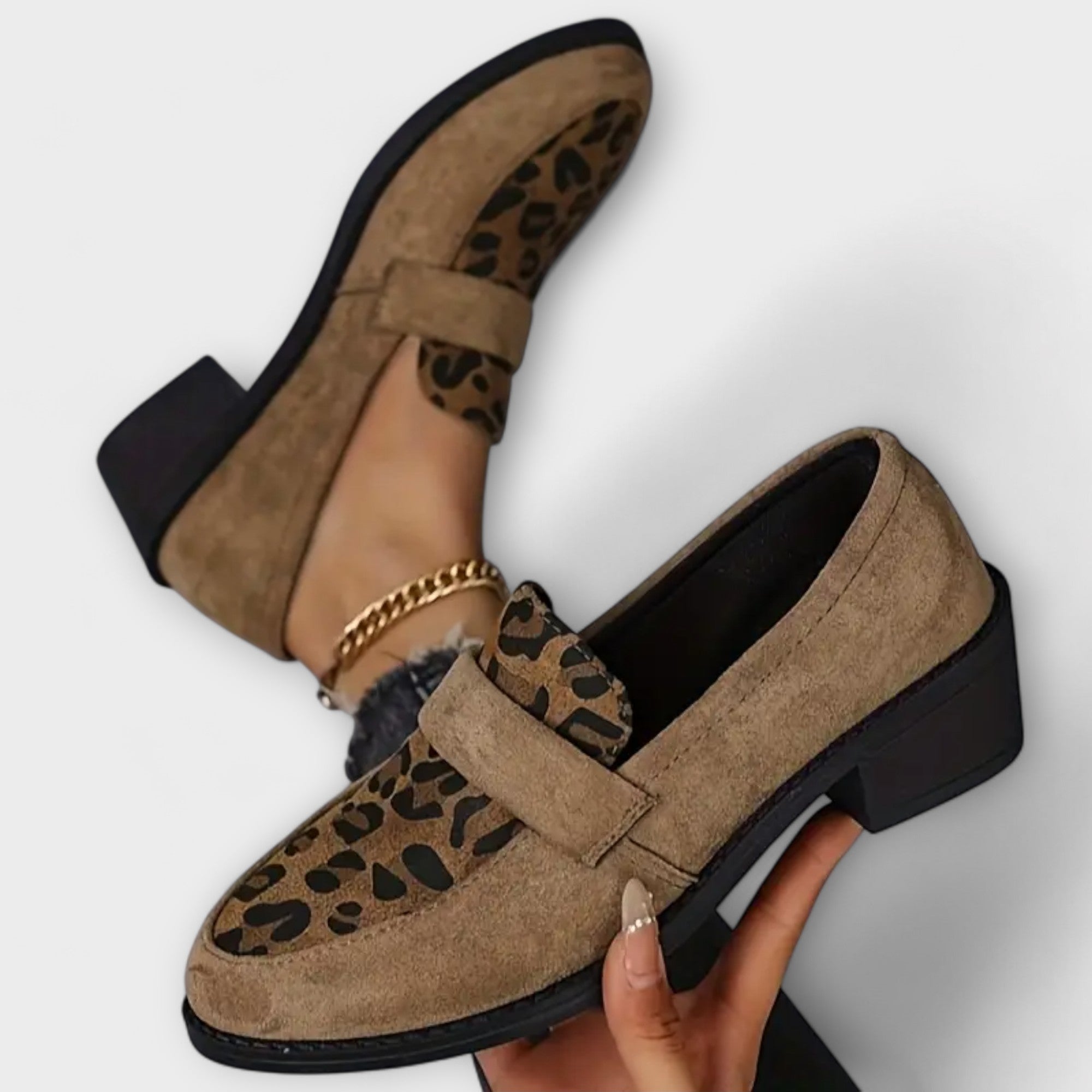 Natálie - Stylové dámské boty s leopardím vzorem